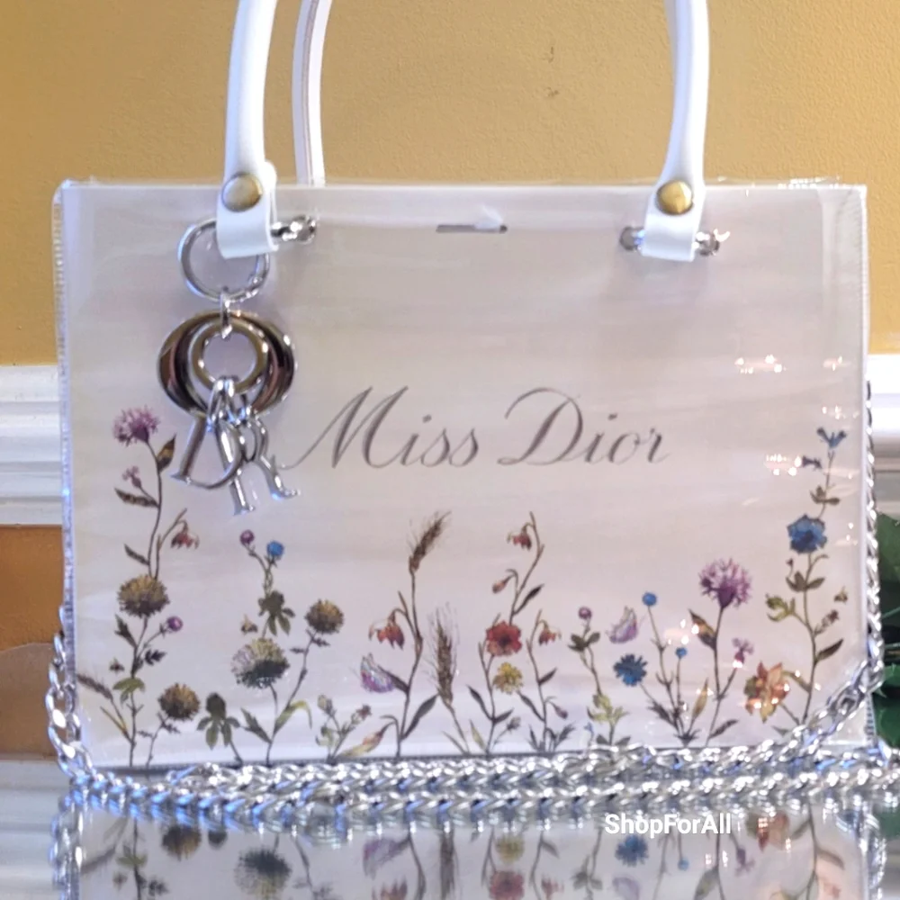 Dior - Picture 3 of 12